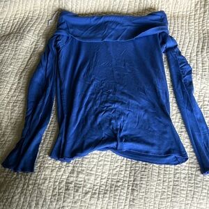 The limited- long sleeve off the shoulder